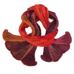 Plicatwill pleated full lenght scarf multicolor in silk twill made by sophie guyot silks in Lyon France