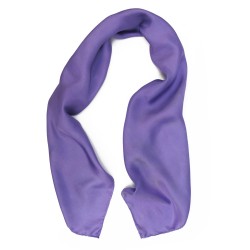 Carré 90 uni twill de soie roulotté fait à lyon en france par sophie guyot soieries