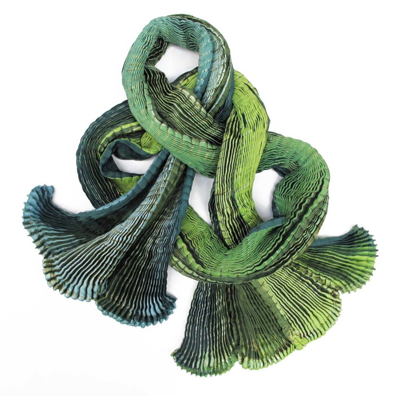 Plicatwill pleated full lenght scarf multicolor in silk twill made by sophie guyot silks in Lyon France