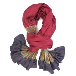 Maxi stole plissenpli, pleated silk twill, dyed and made by sophie guyot silks in Lyon France