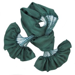 Scarf plissenpli midi, two tones in silk twill, pleated and dyed by sophie guyot soieries in Lyon, France