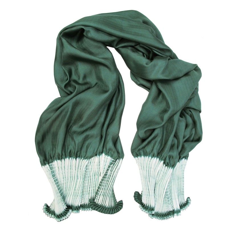 Scarf bouplibou maxi silk twill pleated shibori dyed sophie guyot silks workshop Lyon France
