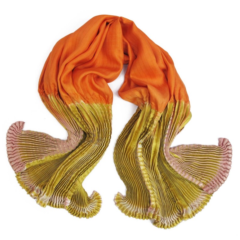 Scarf Coulipli pleated silk twill craftly made in lyon  by sophie guyot silk design