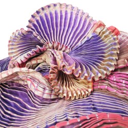 Plicatwill pleated full lenght scarf multicolor in silk twill made by sophie guyot silks in Lyon France