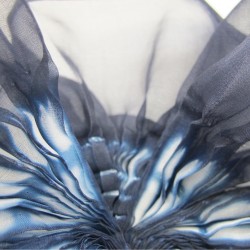 Short scarf paplillon pleated silk organza dyed made by sophie guyot silk textile fashion design in Lyon