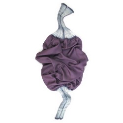 Short scarf in silk twill, pleated on two sides. two tones : white in the folds and purple on the surface.