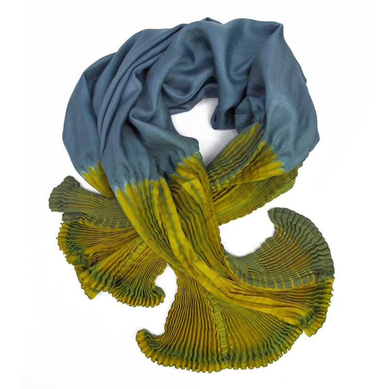 Scarf Coulipli pleated silk twill craftly made in lyon  by sophie guyot silk design