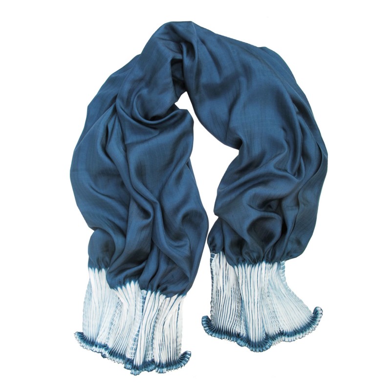 Scarf bouplibou maxi two tones in silk twill, pleated and dyed by sophie guyot soieries in Lyon, France