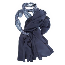 Long pleated scarf in 100% silk crepe de chine two colours