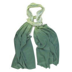 Long pleated scarf in 100% silk crepe chine green