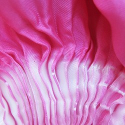 Scarf plissenpli midi silk twill pleated shibori dyed sophie guyot soieries Lyon France