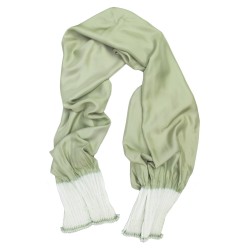 Écharpe foulard bouplibou midi twill de soie plissé fabriquée par sophie guyot soieries atelier à Lyon France