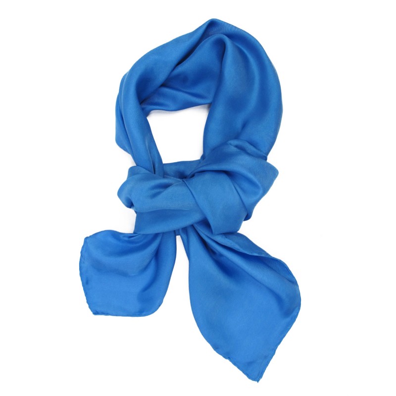 Square 90 plain in silk twill rolled machine sophie guyot silks workshop shop Lyon france