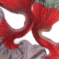 Long Scarf plissenpli pleated silk twill shibori dye sophie guyot silks design Lyon France shop