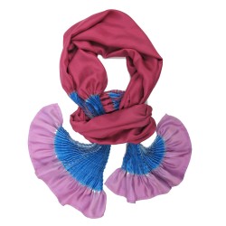 Longue écharpe plissée multicolore en twill de soie fabriqué teint sophie guyot soies à Lyon France