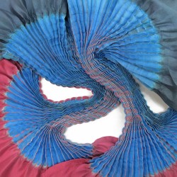 Long Scarf plissenpli pleated silk twill shibori dye sophie guyot silks design Lyon France shop