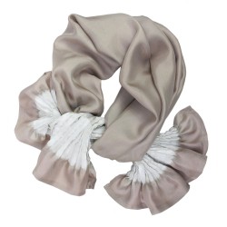 Foulard court plissé minipli twill de soie fabrication sophie guyot soieries Lyon France