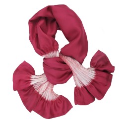 Foulard court plissé minipli twill de soie fabrication sophie guyot soieries Lyon France