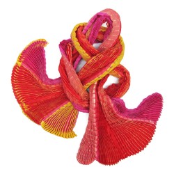 Longue écharpe plissée plicatwill multicolore en twill de soie fabriquée par sophie guyot atelier de soieries Lyon France