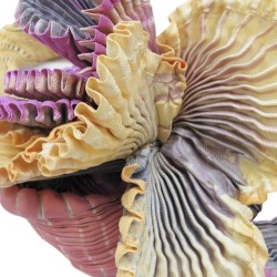 Longue écharpe plissée plicatwill multicolore en twill de soie fabriquée par sophie guyot atelier de soieries Lyon France