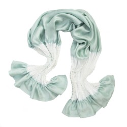Foulard court plissé minipli twill de soie fabrication sophie guyot soieries Lyon France