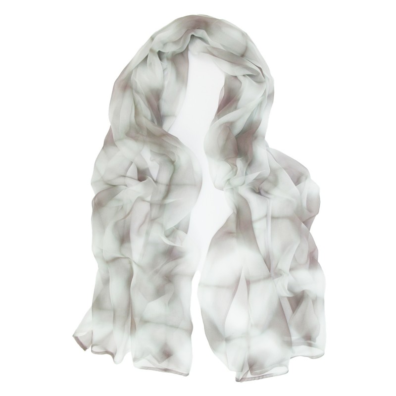 Foulard long et léger en mousseline de soie teinture artisanale motif shibori  itajime
