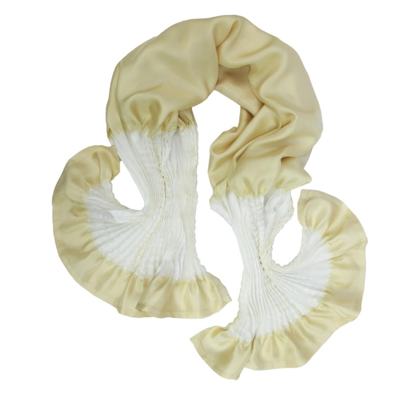 Foulard court plissé minipli twill de soie fabrication sophie guyot soieries Lyon France