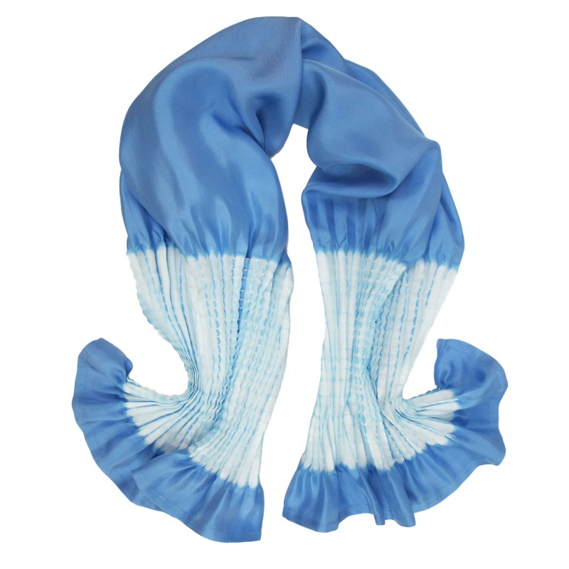 Foulard court plissé minipli twill de soie fabrication sophie guyot soieries Lyon France