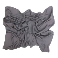 Carré 90 uni twill de soie roulotté fait à lyon france par sophie guyot atelier soieries