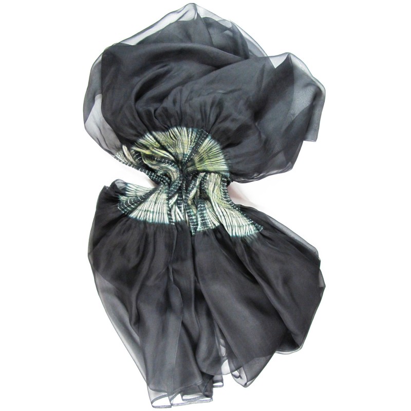 Cape stole paplibulle two-tone 001, pleated silk organza by sophie guyot silks made in Lyon France