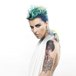 SURPRISES Pleated Silks