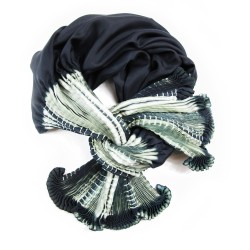 Coulipli 023 two-tone scarf in silk twill pleated and dyed by sophie guyot silks in Lyon France
