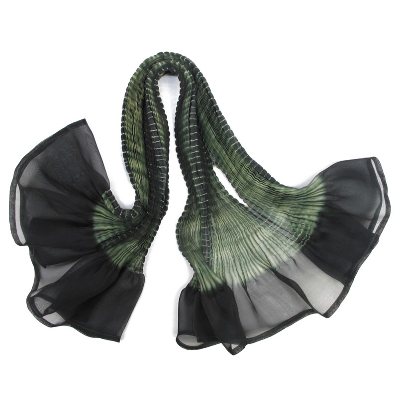 Short scarf paplillon two-tone 071 in pleated silk organza, dyed and made by sophie guyot silks in Lyon France