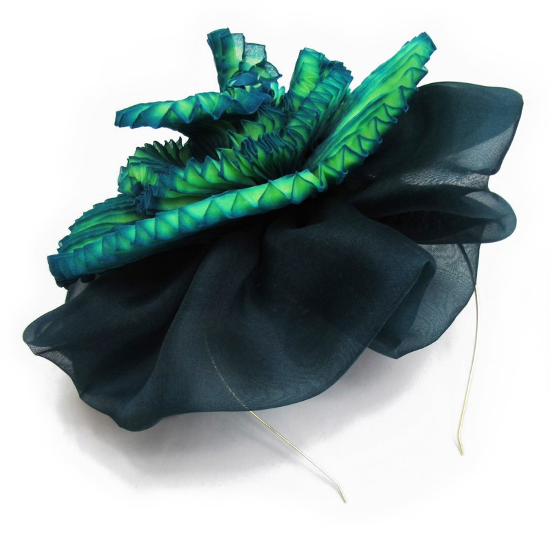 Multicolor pleated BIBI paplillon in silk organza, made in Lyon, France by Sophie Guyot Soieries from a shibori technique