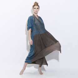 Kimono au col plissé en crêpe de chine