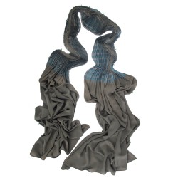 Kimono au col plissé en crêpe de chine