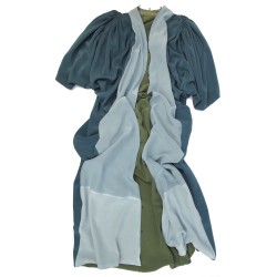 Kimono with pleated collar in silk chine crepe