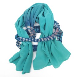Long pleated scarf in 100% silk crepe de chine, multicolored.