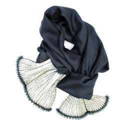 Scarf bouplibou midi, two tones in silk twill, pleated and dyed by sophie guyot soieries in Lyon, France